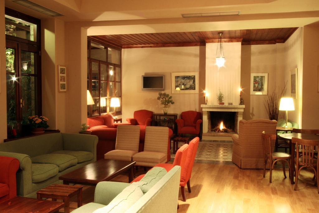 Eláti Hotel Papanastasiou מראה חיצוני תמונה