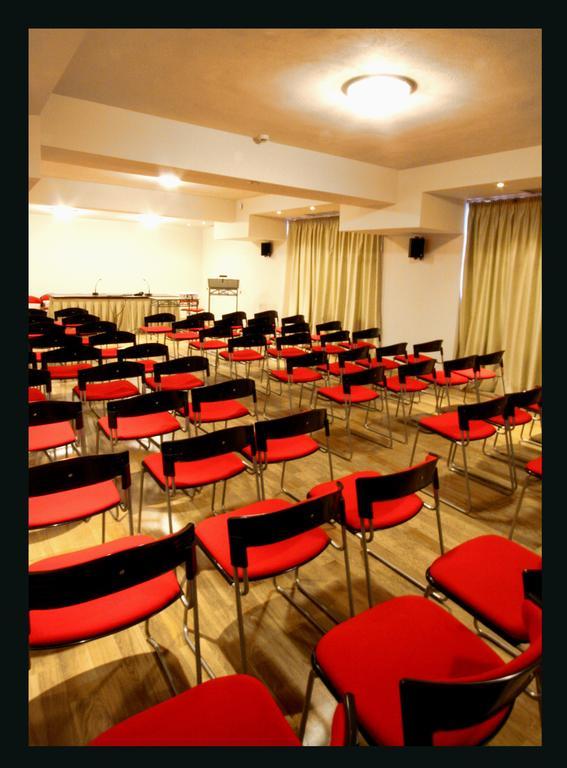 Eláti Hotel Papanastasiou מראה חיצוני תמונה